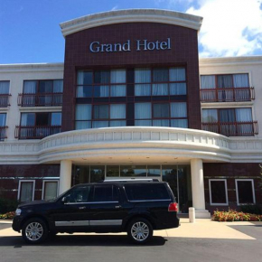  Grand Hotel  Саннивейл